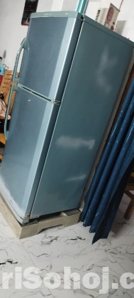 LG Express Cool ডাবল ডোর ফ্রিজ